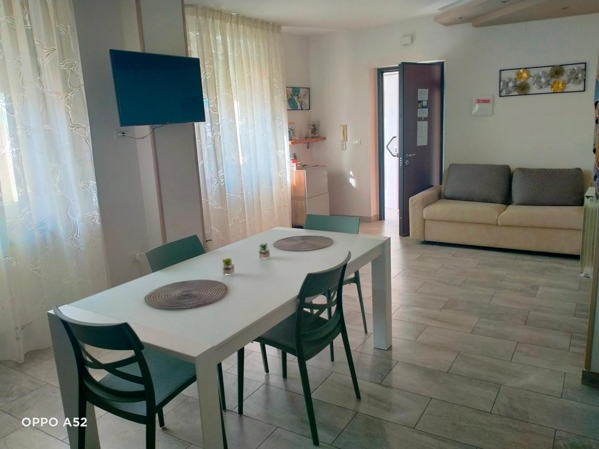 Perla Di Mare Apartment Montesilvano Marina Exterior foto