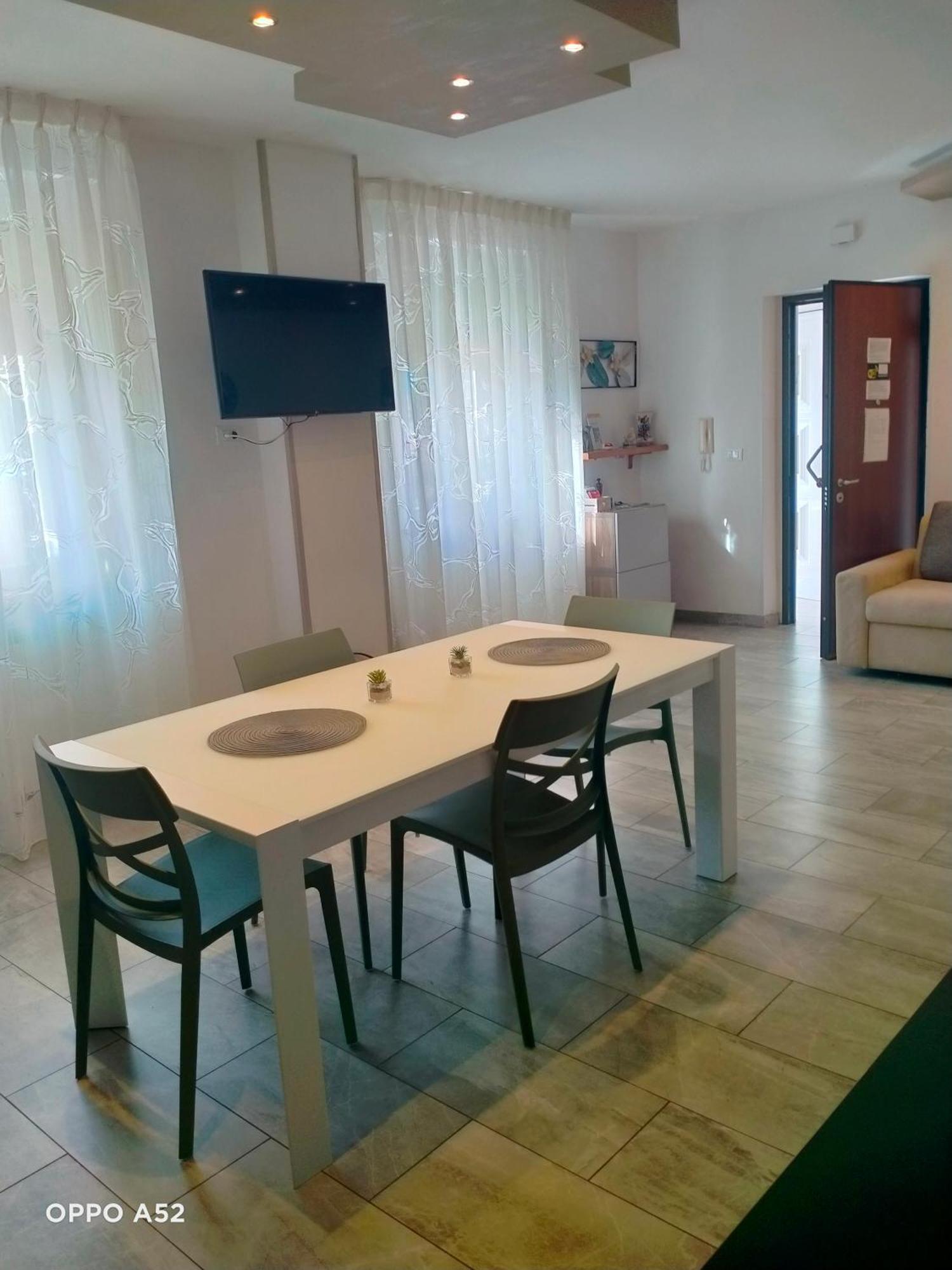 Perla Di Mare Apartment Montesilvano Marina Exterior foto